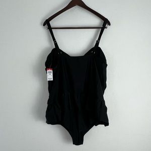 Jaclyn Smith Swimsuit Size 24W one piece basic black suit nwt queen size